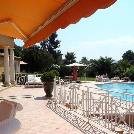 Hotel La Tarentane Grimaud Exteriér fotografie