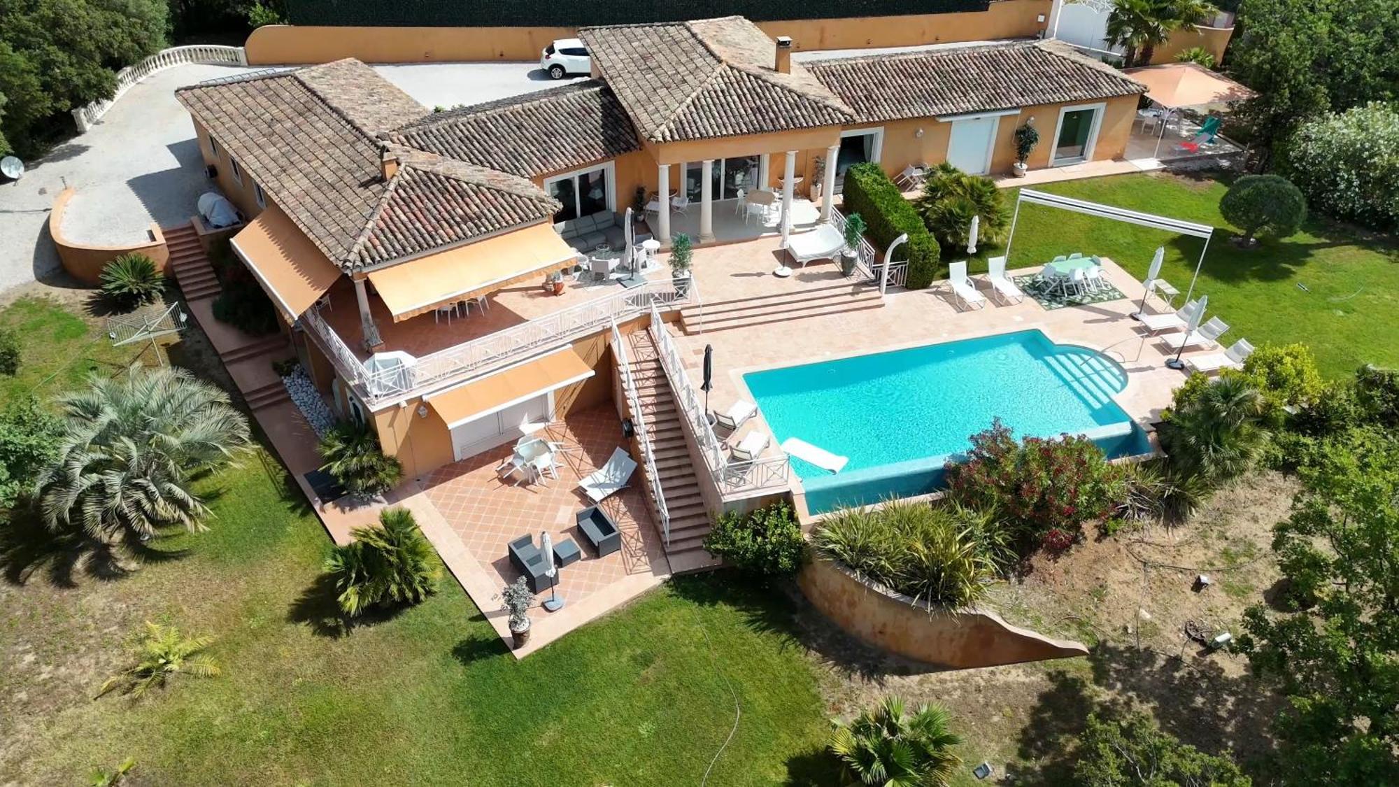 Hotel La Tarentane Grimaud Exteriér fotografie