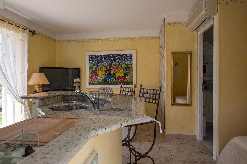 Hotel La Tarentane Grimaud Exteriér fotografie