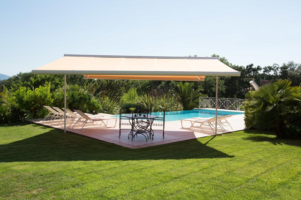 Hotel La Tarentane Grimaud Exteriér fotografie