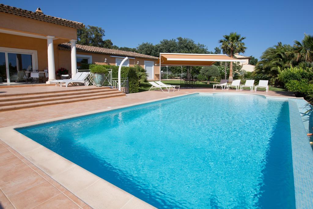 Hotel La Tarentane Grimaud Pokoj fotografie